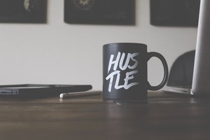 What is a good side hustle?